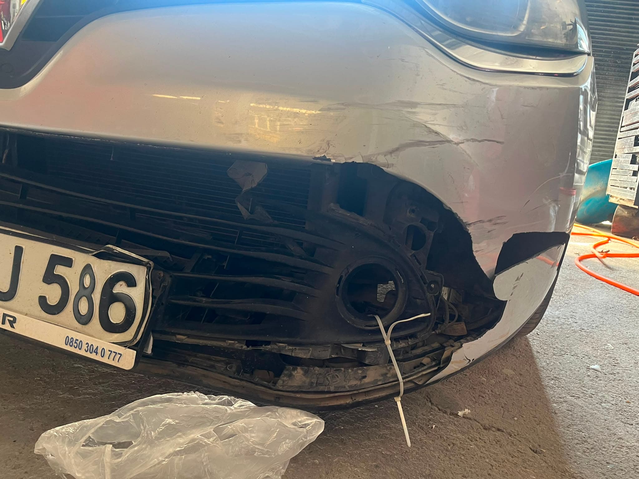Renault Clio ön tampon hasar tespiti